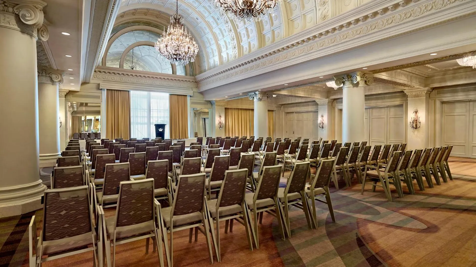 The Omni King Edward Hotel Toronto 5*,